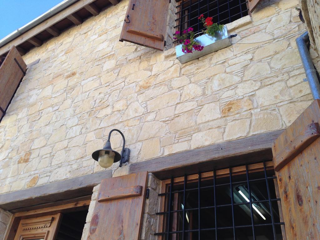 Lofou Traditional Stone House Zewnętrze zdjęcie